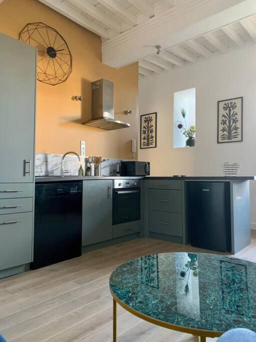 Appartement Renove De Caractere/ Parking Prive Сен-Ремі-де-Прованс Екстер'єр фото